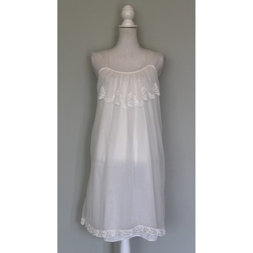 Vintage 1960s STERN MAID White Bridal Nylon Babydoll Nightgown Dress, Size M